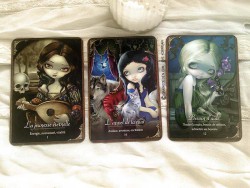 Oracle Des Vampires Cartes De Lucy Cavendish Review