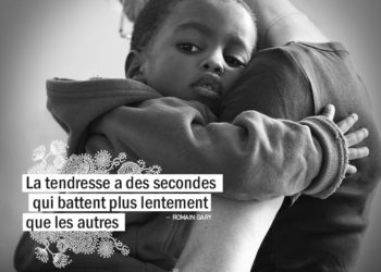 La tendresse a des secondes qui battent plus lentement que les autres. ROMAIN GARY - Graine d'Eden citation