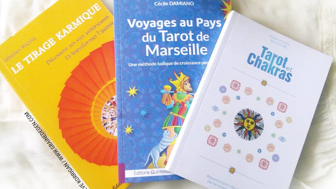 3 Livres de développement personnel avec le Tarot de Marseille - Le Tirage Karmique de Sebastien Michel - Tarot et Chakras de Colette et Karine Silvestre - Voyages au Pays du Tarot de Marseille review - Graine d'Eden Développement personnel, spiritualité, tarots et oracles divinatoires, livres de développement personnel - avis, présentation, review , revue